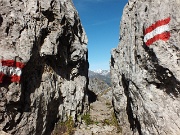 75 Stretto passaggio con vista in Disgrazia
